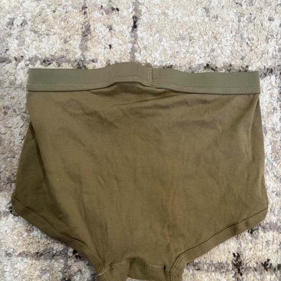 CAC Military Green Briefs Size 38" - Picture 3 of 3